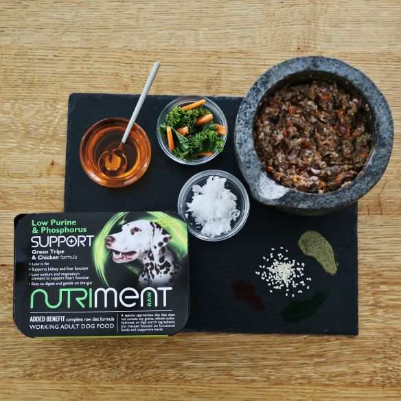 Nutriment Support Low Purine and Phosphorus Raw Dog Food with ingredients displayed.