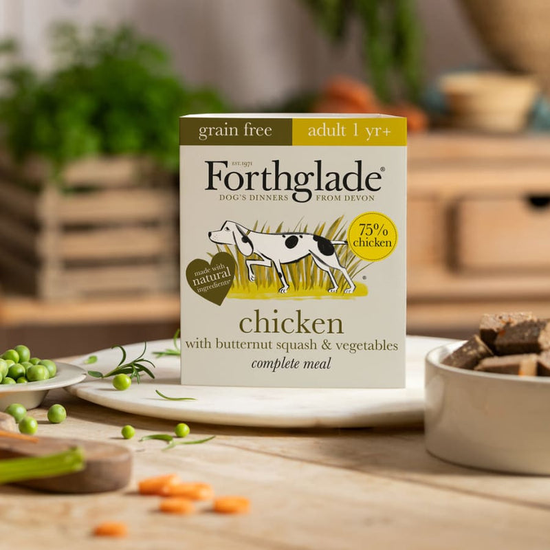 Forthglade Complete Adult Chicken, Butternut Squash & Veg Grain Free Wet Dog Food - 18 x 395g -Forthglade