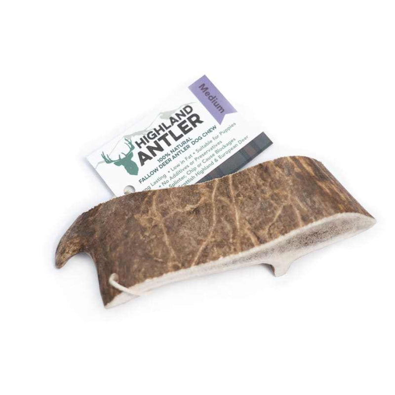 NOVA Dog Chew Highland Antler, natural deer antler chew for dogs, promotes dental health, durable and nutrient-rich.